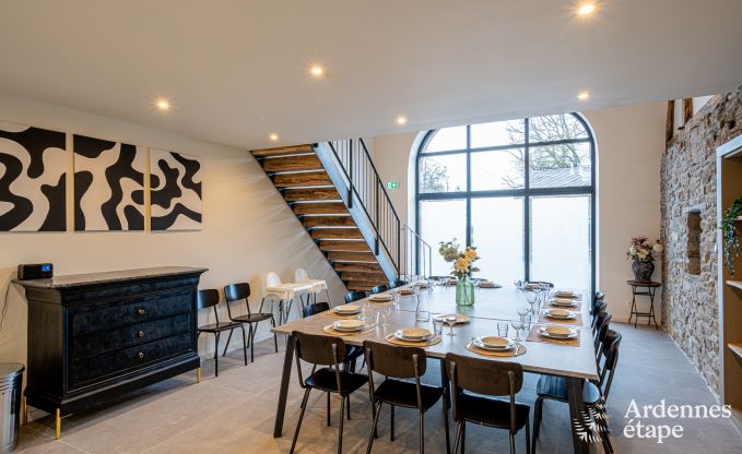 Ger�umiges Ferienhaus in Manhay f�r 15 Personen mit modernen Einrichtungen in den Ardennen