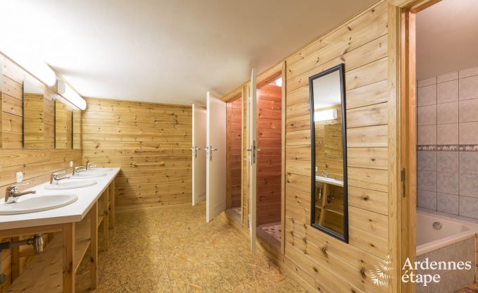 Ferienhaus Manhay 33 Pers. Ardennen Wellness