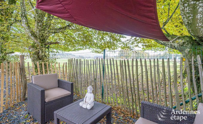Originelles und gem�tliches Ferienhaus f�r 2 Personen in Manhay mit privater Terrasse und Holzpelletkamin