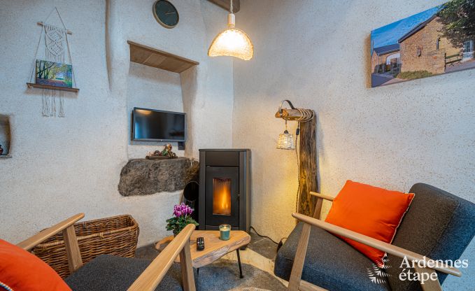 Originelles und gem�tliches Ferienhaus f�r 2 Personen in Manhay mit privater Terrasse und Holzpelletkamin