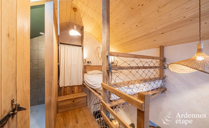 Originelles und gem�tliches Ferienhaus f�r 2 Personen in Manhay mit privater Terrasse und Holzpelletkamin