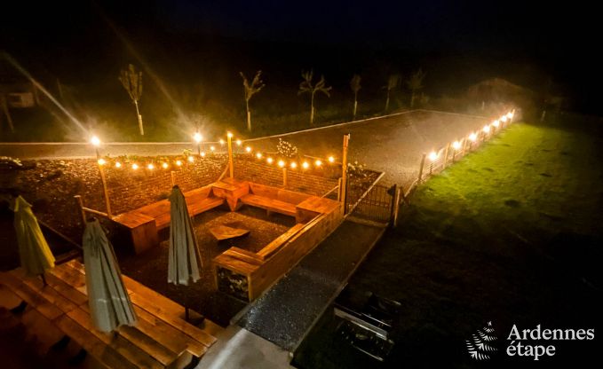 Ger�umiges Ferienhaus in Manhay f�r 15 Personen mit modernen Einrichtungen in den Ardennen
