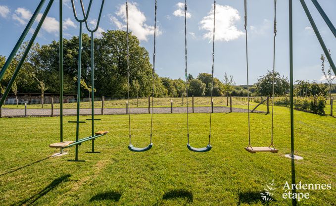 Ger�umiges Ferienhaus in Manhay f�r 15 Personen mit modernen Einrichtungen in den Ardennen