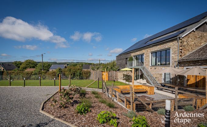 Ger�umiges Ferienhaus in Manhay f�r 15 Personen mit modernen Einrichtungen in den Ardennen