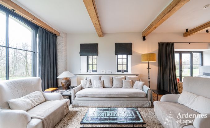 Charmantes und stilvolles Bauernhaus f�r 14 Personen und 2 Hunde in Manhay