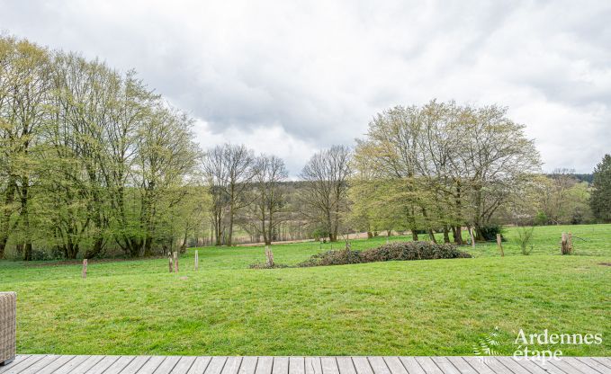 Charmantes und stilvolles Bauernhaus f�r 14 Personen und 2 Hunde in Manhay