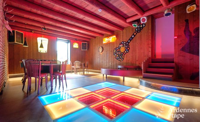 Ferienhaus in Manhay f�r 20 Personen mit 7 Schlafzimmern, eigenem Diskothek und Kino