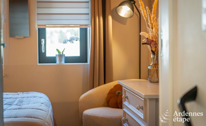 Familienfreundliches und modern eingerichtetes Ferienhaus Oster f�r 4 Personen mit Privatterrasse und Garten