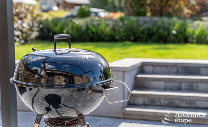 Familienfreundliches und modern eingerichtetes Ferienhaus Oster f�r 4 Personen mit Privatterrasse und Garten