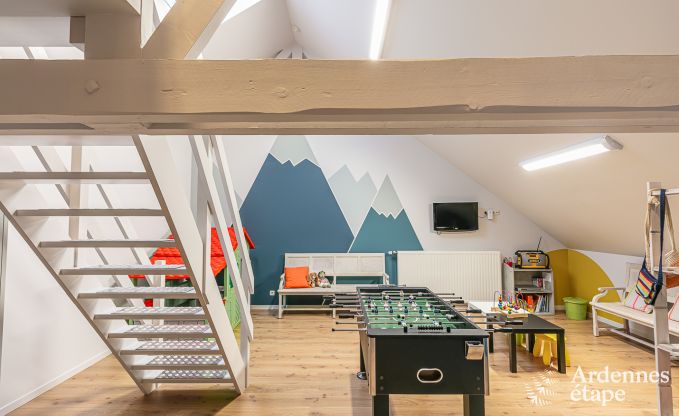Ferienhaus mit Sauna und Spielen Manhay 20 Pers. Ardennen Wellness