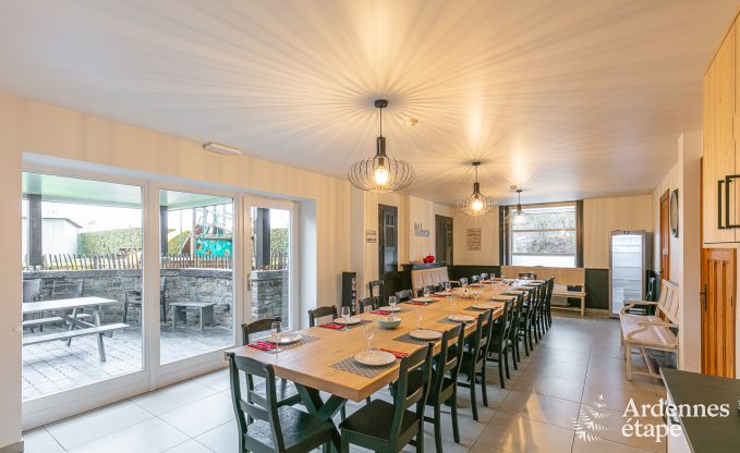 Ferienhaus mit Sauna und Spielen Manhay 20 Pers. Ardennen Wellness