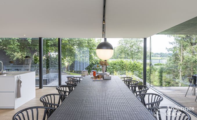 Luxusferienhaus mit Whirlpool für 8 Personen in den Ardennen