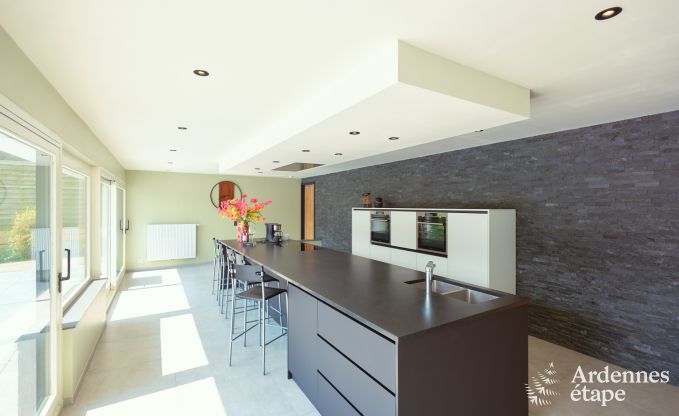 Villa in Marche-en-Famenne fr 28 Personen mit 11 Schlafzimmern, Hallenbad und Sauna