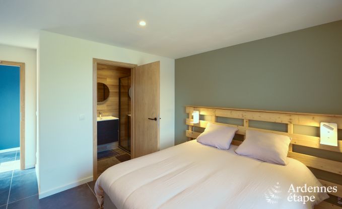 Villa in Marche-en-Famenne fr 28 Personen mit 11 Schlafzimmern, Hallenbad und Sauna