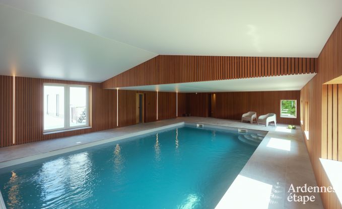 Villa in Marche-en-Famenne fr 28 Personen mit 11 Schlafzimmern, Hallenbad und Sauna