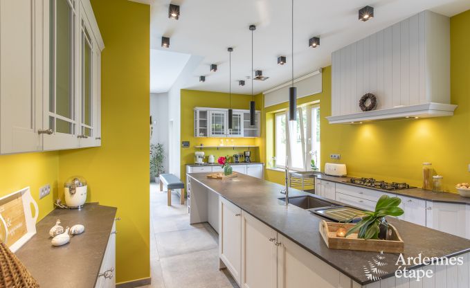 Schloss Marche-en-Famenne 15 Pers. Ardennen Schwimmbad Wellness