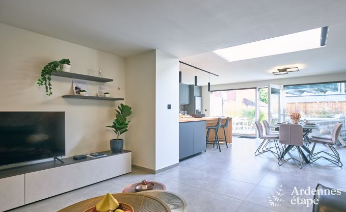 Ferienhaus mit Jacuzzi in Marchin, Ardennen