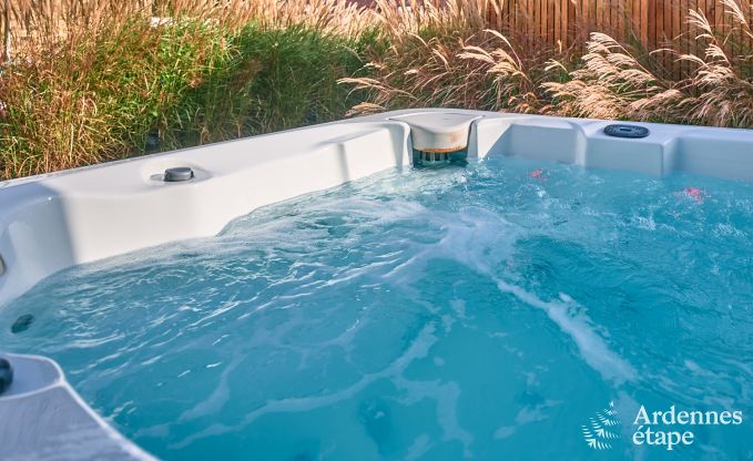 Ferienhaus mit Jacuzzi in Marchin, Ardennen