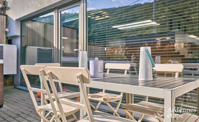 Ferienhaus mit Jacuzzi in Marchin, Ardennen