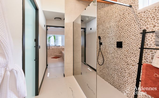 Romantisches Ferienhaus in Marchin fr 2 Personen mit privatem Wellnessbereich und herrlichem Ausblick