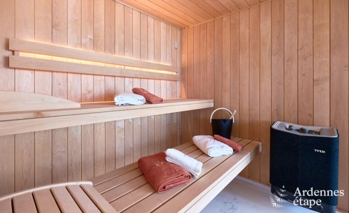 Romantisches Ferienhaus in Marchin f�r 2 Personen mit privatem Wellnessbereich und herrlichem Ausblick