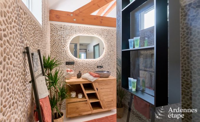 Romantisches Ferienhaus in Marchin f�r 2 Personen mit privatem Wellnessbereich und herrlichem Ausblick