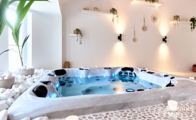 Romantisches Ferienhaus in Marchin f�r 2 Personen mit privatem Wellnessbereich und herrlichem Ausblick