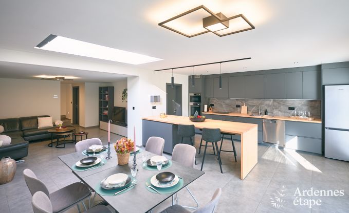 Ferienhaus mit Jacuzzi in Marchin, Ardennen