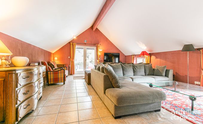 Cottage Maredsous 12 Pers. Ardennen Schwimmbad Wellness