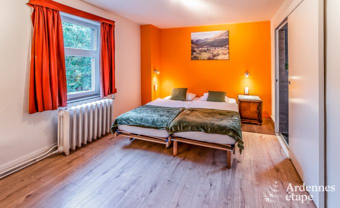 Ger�umiges Ferienhaus in Maredsous in den Ardennen: Komfort und Unterhaltung f�r 29 Personen