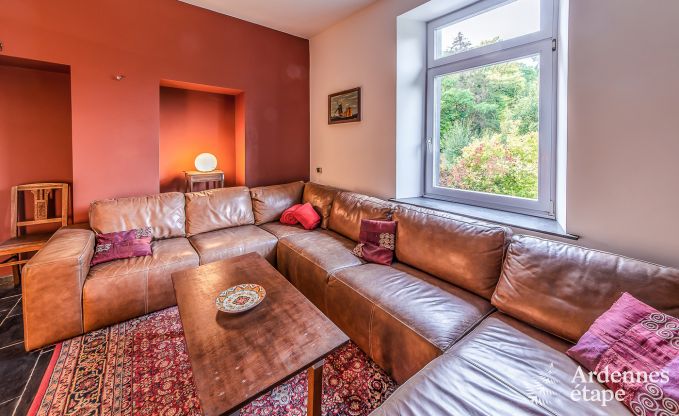 Ger�umiges Ferienhaus in Maredsous in den Ardennen: Komfort und Unterhaltung f�r 29 Personen