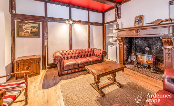 Ger�umiges Ferienhaus in Maredsous in den Ardennen: Komfort und Unterhaltung f�r 29 Personen