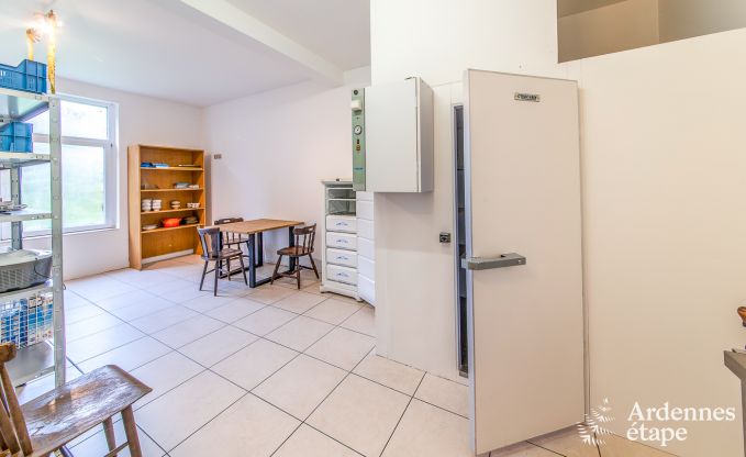 Ger�umiges Ferienhaus in Maredsous in den Ardennen: Komfort und Unterhaltung f�r 29 Personen