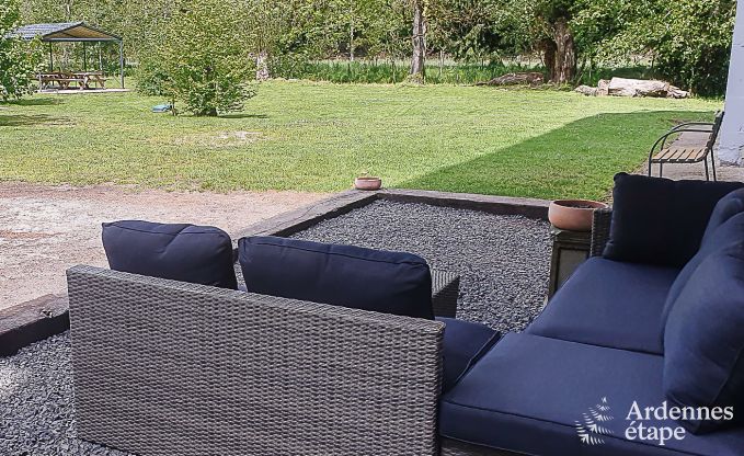 Ger�umiges Ferienhaus in Maredsous in den Ardennen: Komfort und Unterhaltung f�r 29 Personen