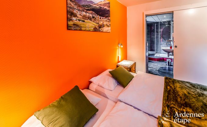 Ger�umiges Ferienhaus in Maredsous in den Ardennen: Komfort und Unterhaltung f�r 29 Personen