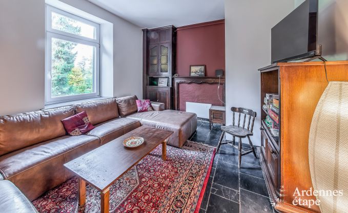 Ger�umiges Ferienhaus in Maredsous in den Ardennen: Komfort und Unterhaltung f�r 29 Personen