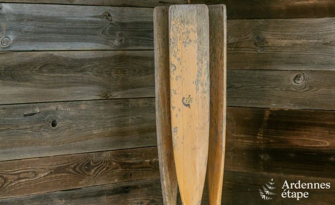 Romantisches Chalet am Wasser f�r 2 Personen in Momignies