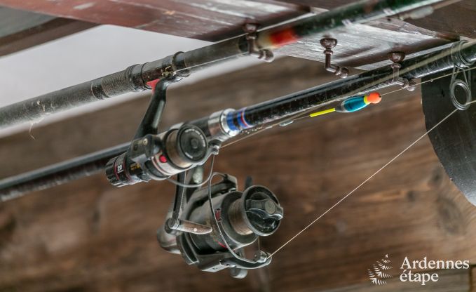 Romantisches Chalet am Wasser f�r 2 Personen in Momignies