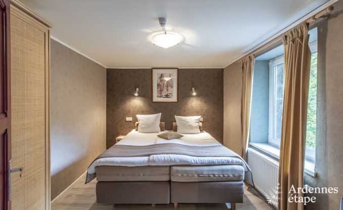 Urlaub mitten in der Natur in den Ardennen: Ger�umige Villa in Houffalize (Nadrin) f�r 28 Personen mit zahlreichen Annehmlichkeiten und Dienstleistungen, Haustiere willkommen