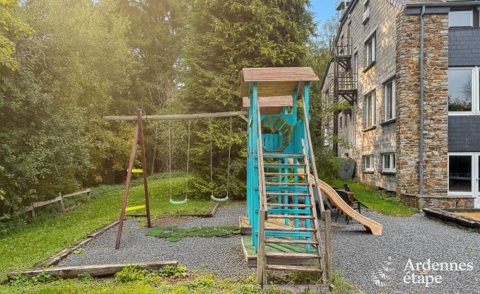 Urlaub mitten in der Natur in den Ardennen: Ger�umige Villa in Houffalize (Nadrin) f�r 28 Personen mit zahlreichen Annehmlichkeiten und Dienstleistungen, Haustiere willkommen