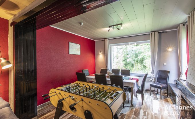 Urlaub mitten in der Natur in den Ardennen: Ger�umige Villa in Houffalize (Nadrin) f�r 28 Personen mit zahlreichen Annehmlichkeiten und Dienstleistungen, Haustiere willkommen