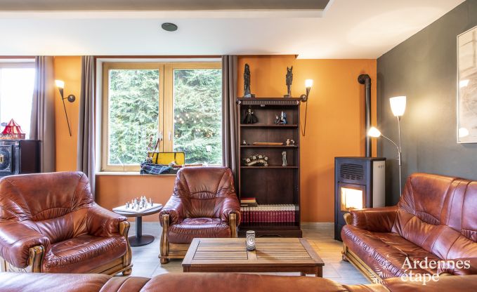 Urlaub mitten in der Natur in den Ardennen: Ger�umige Villa in Houffalize (Nadrin) f�r 28 Personen mit zahlreichen Annehmlichkeiten und Dienstleistungen, Haustiere willkommen