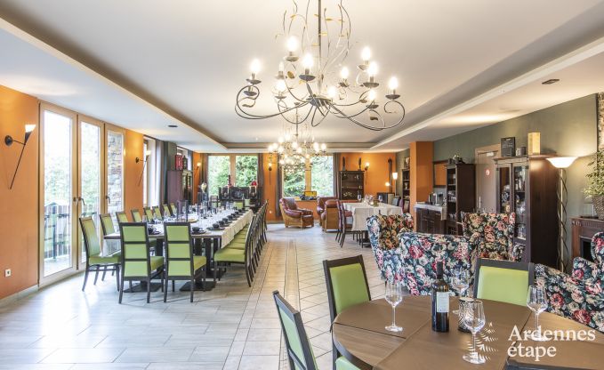 Urlaub mitten in der Natur in den Ardennen: Ger�umige Villa in Houffalize (Nadrin) f�r 18 Personen mit zahlreichen Annehmlichkeiten und Dienstleistungen, Haustiere willkommen