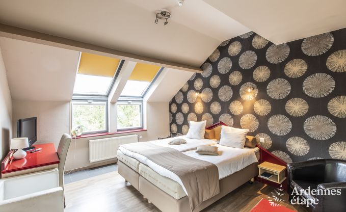 Urlaub mitten in der Natur in den Ardennen: Ger�umige Villa in Houffalize (Nadrin) f�r 18 Personen mit zahlreichen Annehmlichkeiten und Dienstleistungen, Haustiere willkommen