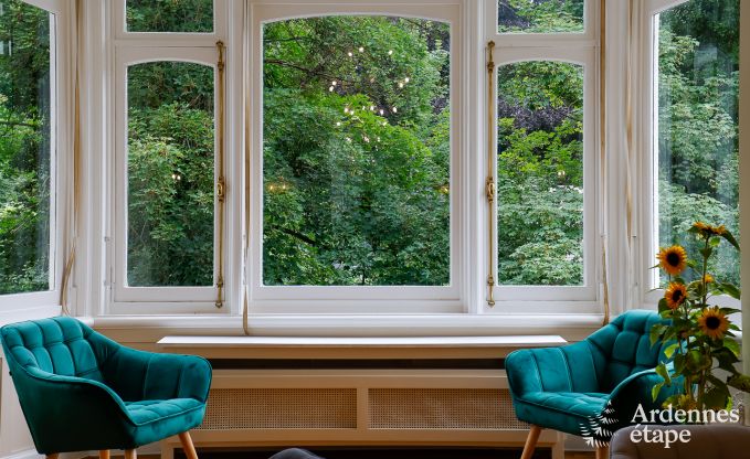 Gerumige Villa am Wasser in Namur fr 25 Personen mit 8 Schlaf- und Badezimmern, Privatgarten und professionell ausgestatteter Kche