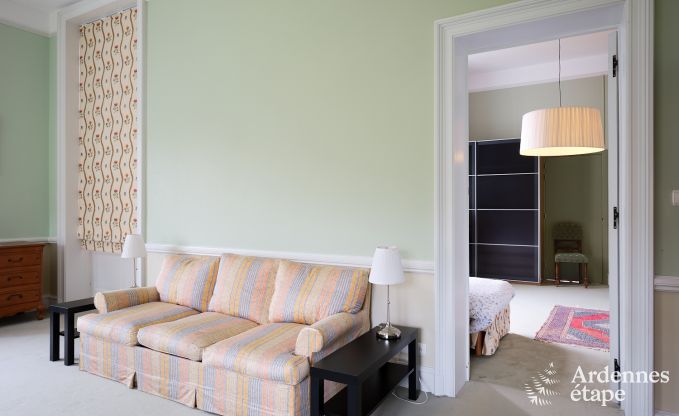 Wunderschn renoviertes Schloss mit Pool in Nassogne, Ardennen