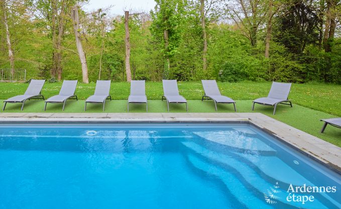 Wundersch�n renoviertes Schloss mit Pool in Nassogne, Ardennen