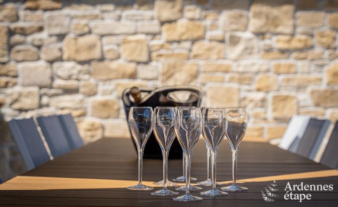 Luxuri�se Villa in Nassogne mit Jacuzzi, 6 Schlafzimmern und 6 Badezimmern