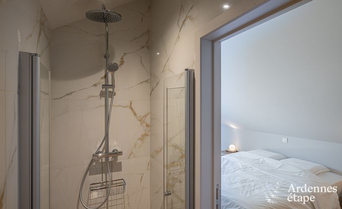 Luxuri�se Villa in Nassogne mit Jacuzzi, 6 Schlafzimmern und 6 Badezimmern