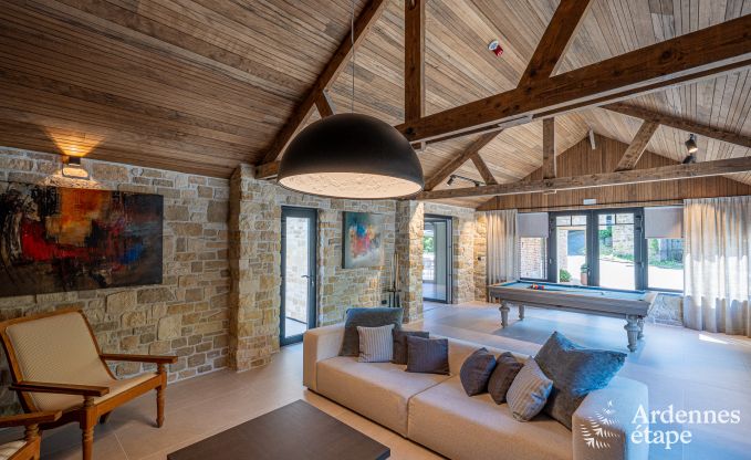 Luxuri�se Villa in Nassogne mit Jacuzzi, 6 Schlafzimmern und 6 Badezimmern